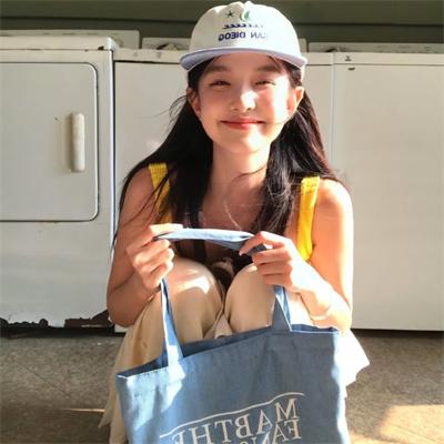 试着用土下座来拜托她们吧